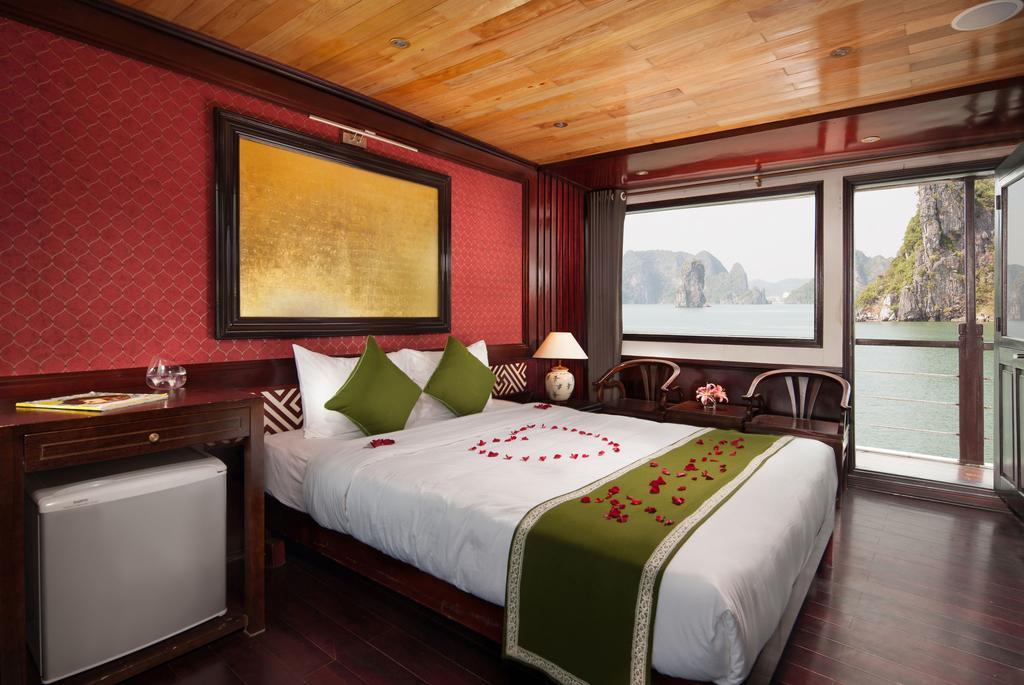 Garden Bay Premium Cruise Hotel Hạ Long-öböl Kültér fotó